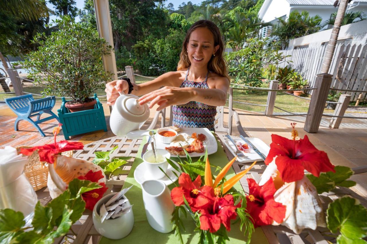 Crown Beach Hotel Seychelles Pointe Au Sel Экстерьер фото