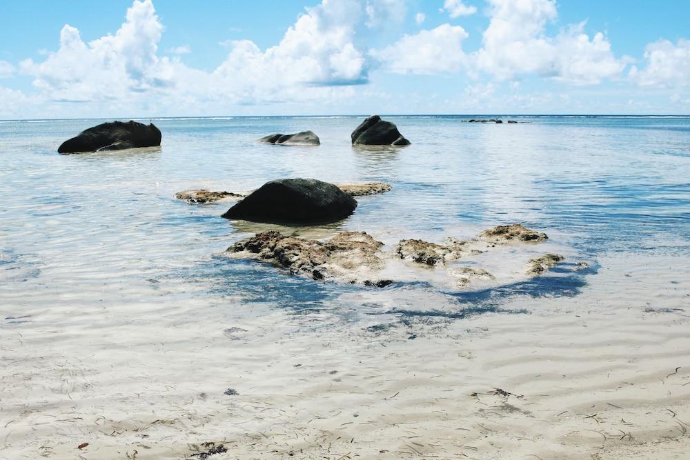 Crown Beach Hotel Seychelles Pointe Au Sel Экстерьер фото